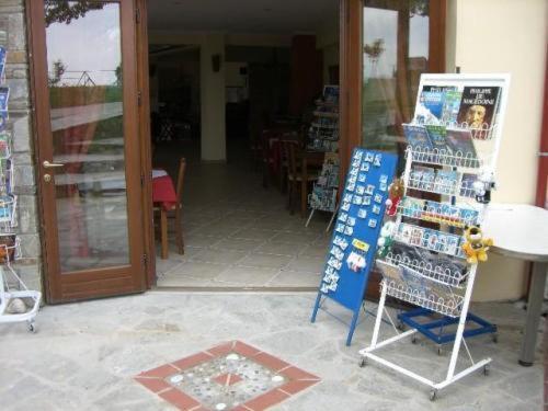 Evridiki Hotel Verjína Kültér fotó