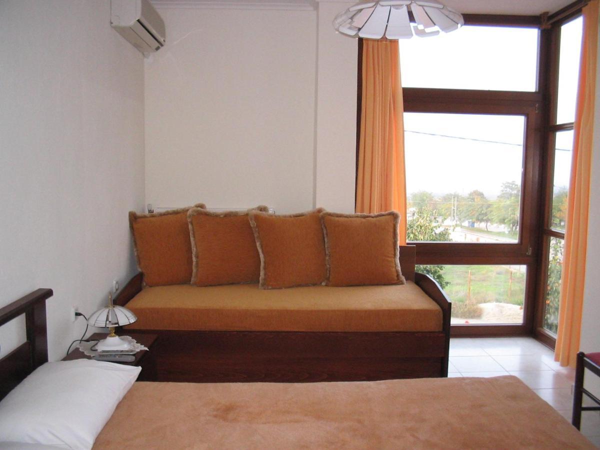 Evridiki Hotel Verjína Kültér fotó